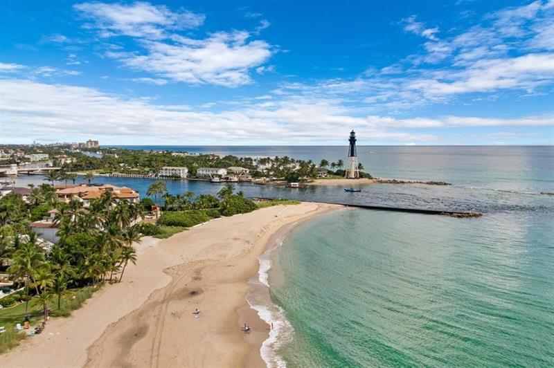 Image 34 of 40 For 299 Riverside Dr  303