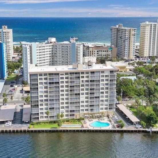 Image 40 of 40 For 299 Riverside Dr  303