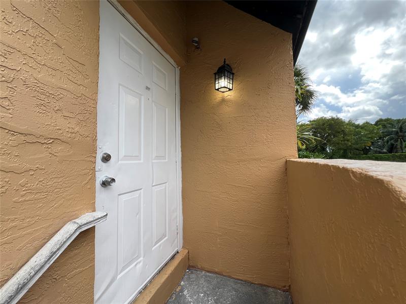 Image 5 of 31 For 2431 56th Ave  201