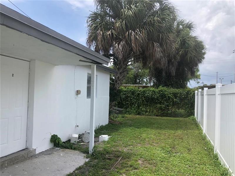 Image 10 of 11 For 839 14th Way  1