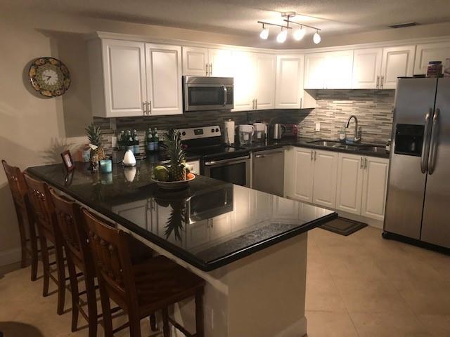 Details for 22065 Las Brisas Cir  402, Boca Raton, FL 33433