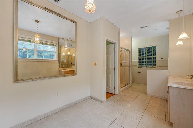 Image 65 of 76 For 12700 72nd Ave