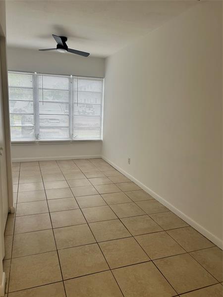 Image 13 of 23 For 117 4th St  2 - Side