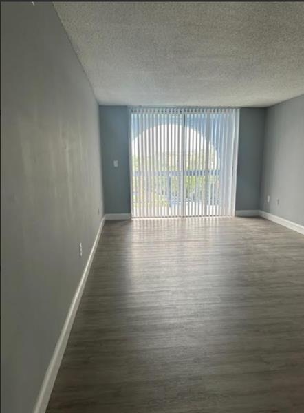 Image 7 of 16 For 9460 Fontainebleau Blvd  528
