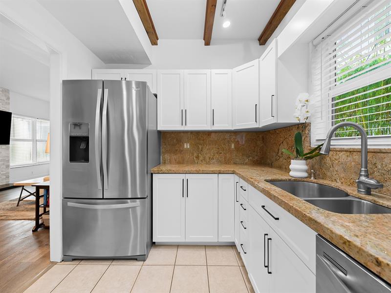 Image 13 of 27 For 1524 12th St  5