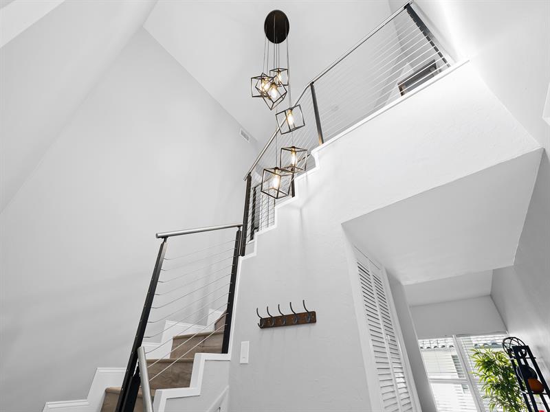 Image 16 of 27 For 1524 12th St  5