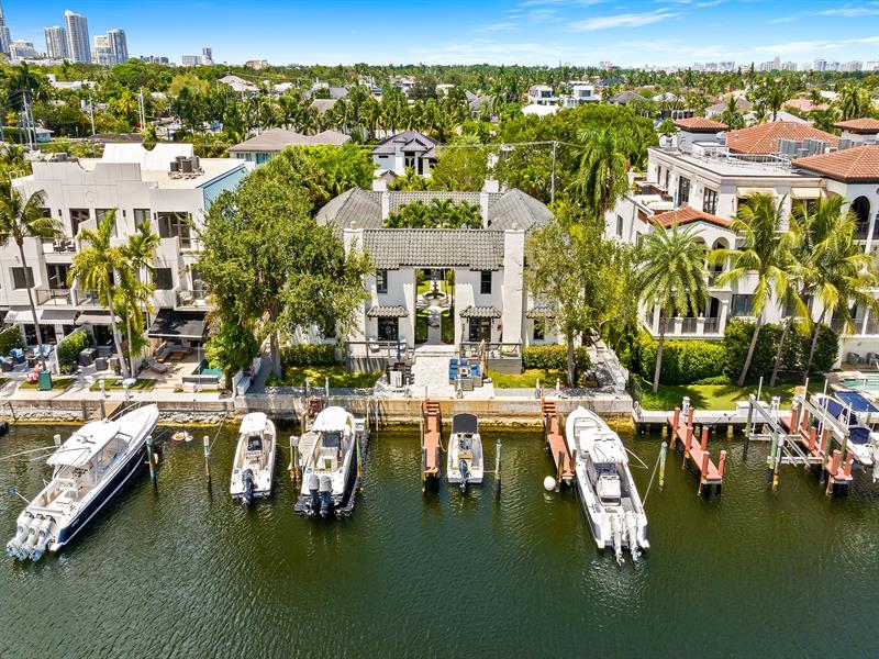 Image 3 of 27 For 1524 12th St  5