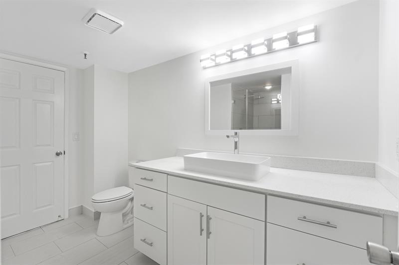 Image 15 of 27 For 2200 Cypress Bend Dr  805