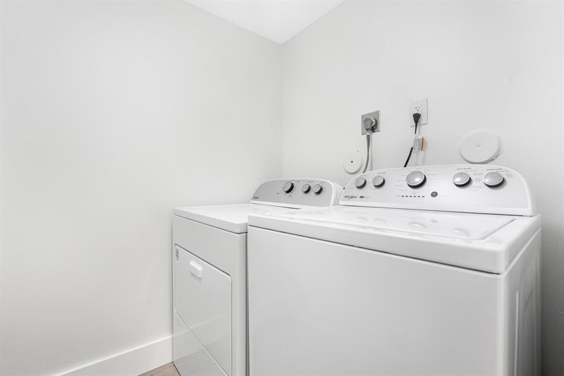 Image 25 of 27 For 2200 Cypress Bend Dr  805