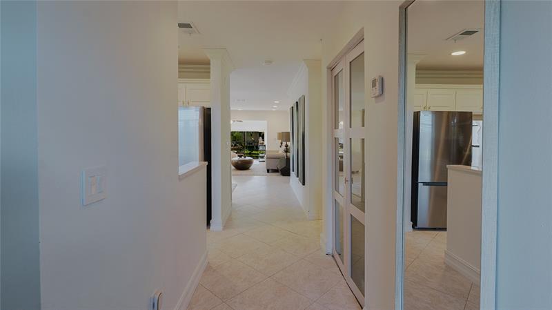 Image 18 of 27 For 9277 Vista Del Lago  39b