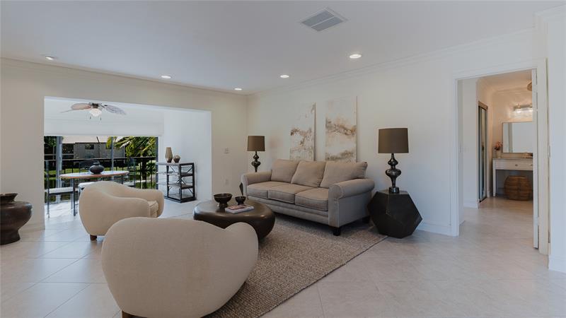 Image 25 of 27 For 9277 Vista Del Lago  39b