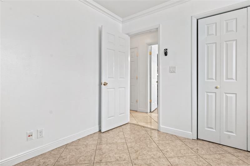 Image 32 of 47 For 3931 108th Ave