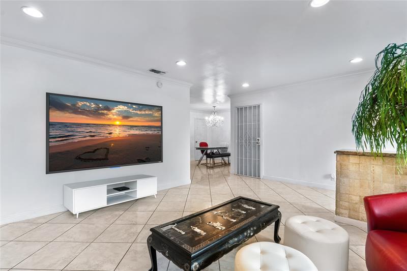 Image 8 of 47 For 3931 108th Ave