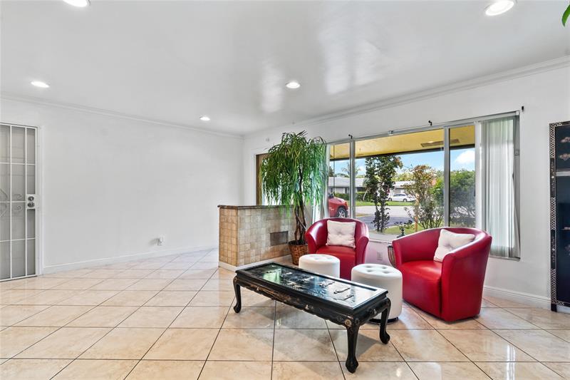 Image 9 of 47 For 3931 108th Ave