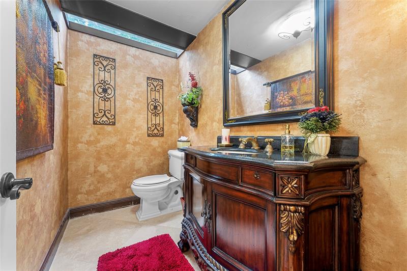 Image 13 of 43 For 10111 Vestal Ct