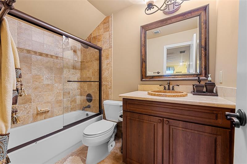 Image 15 of 43 For 10111 Vestal Ct