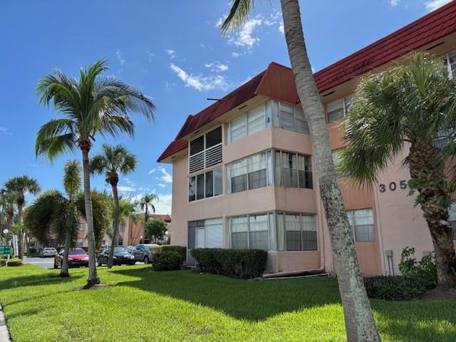 Image 13 of 27 For 3050 Holiday Springs Blvd  105