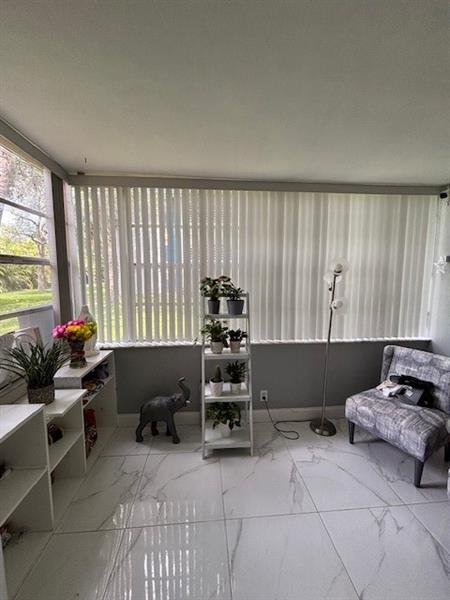 Image 23 of 27 For 3050 Holiday Springs Blvd  105