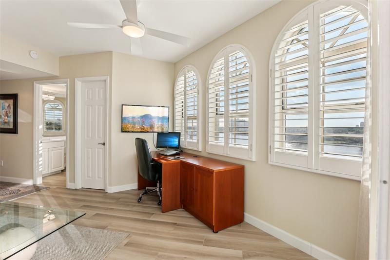 Image 23 of 41 For 301 Birch Rd  6n