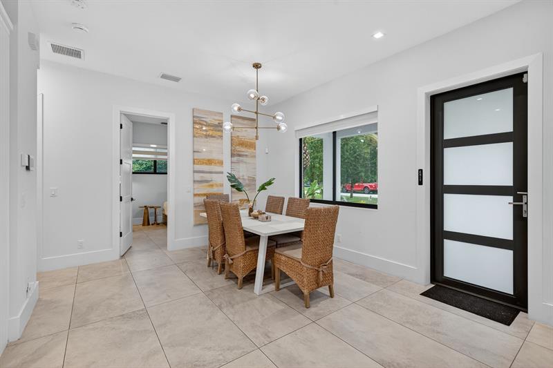 Image 10 of 54 For 4620 4th Av  