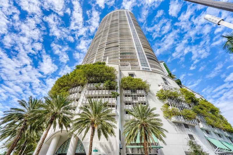 Image 43 of 56 For 1750 Bayshore Dr  4810