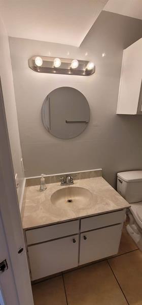 Image 16 of 16 For 4090 Pine Island Rd  303