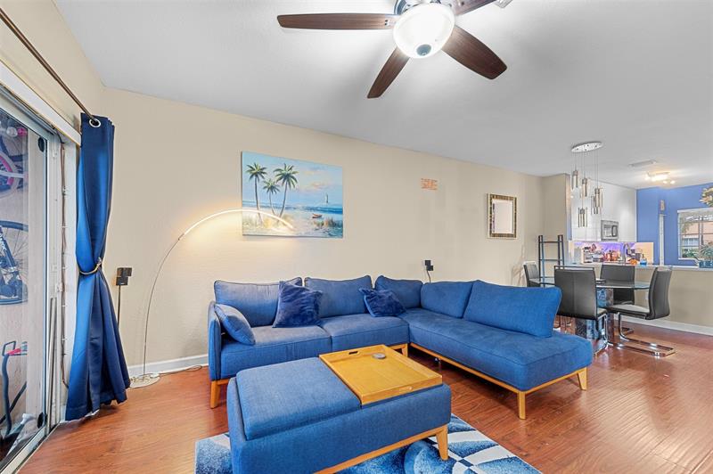 Image 6 of 19 For 5921 Riverside Ave