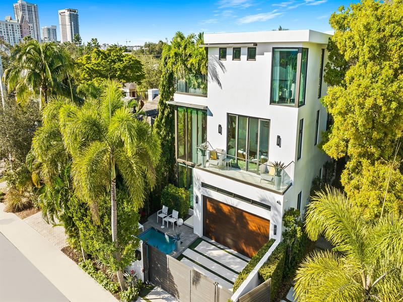Details for 1205 1st St  , Fort Lauderdale, FL 33301
