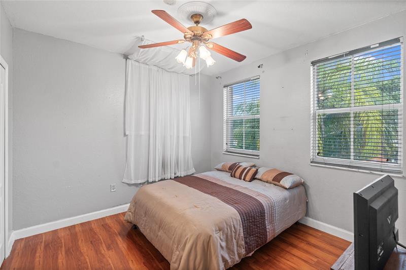 Image 48 of 52 For 16830 36th Ct