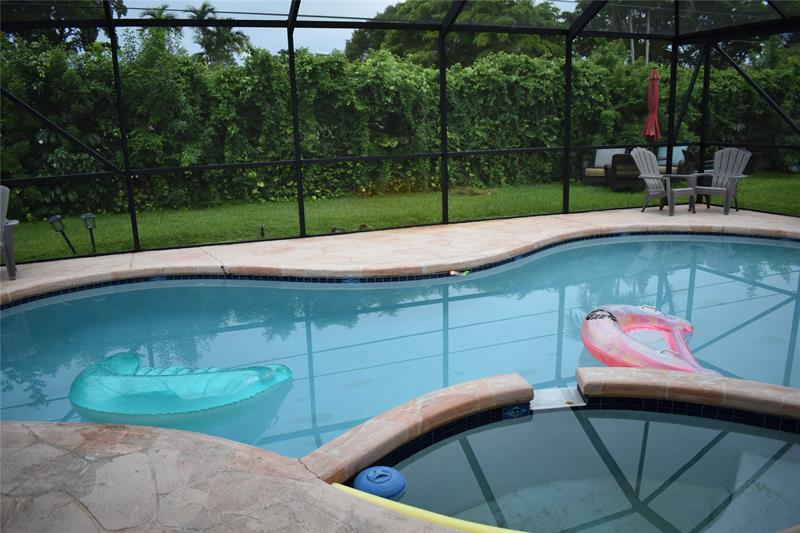 Image 12 of 16 For 7480 13th Ct