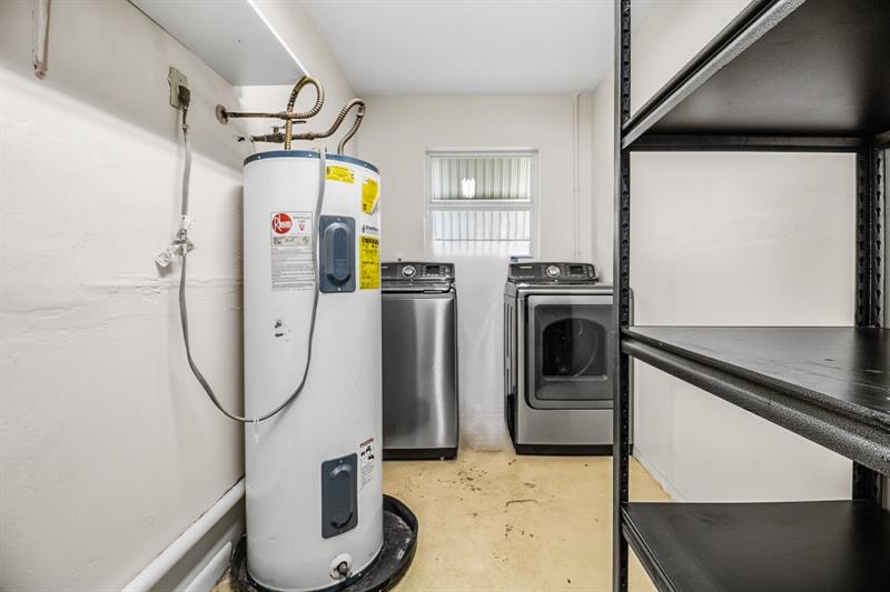 Image 32 of 33 For 7480 13th Ct