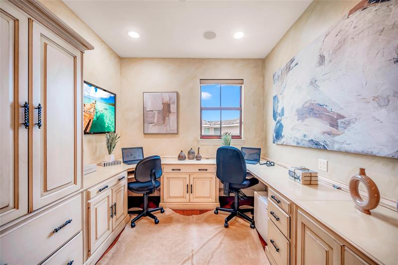 Image 62 of 81 For 1025 2nd Ct  1025