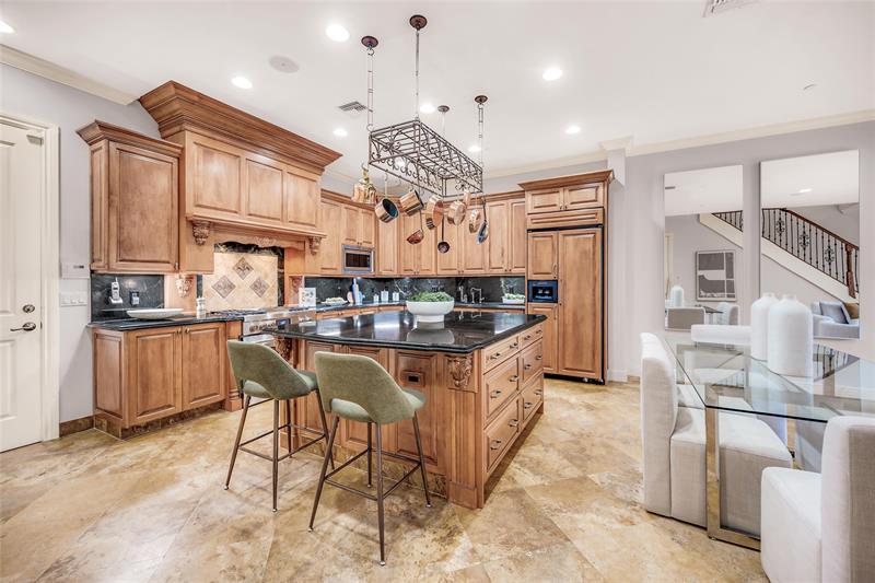 Image 8 of 81 For 1025 2nd Ct  1025