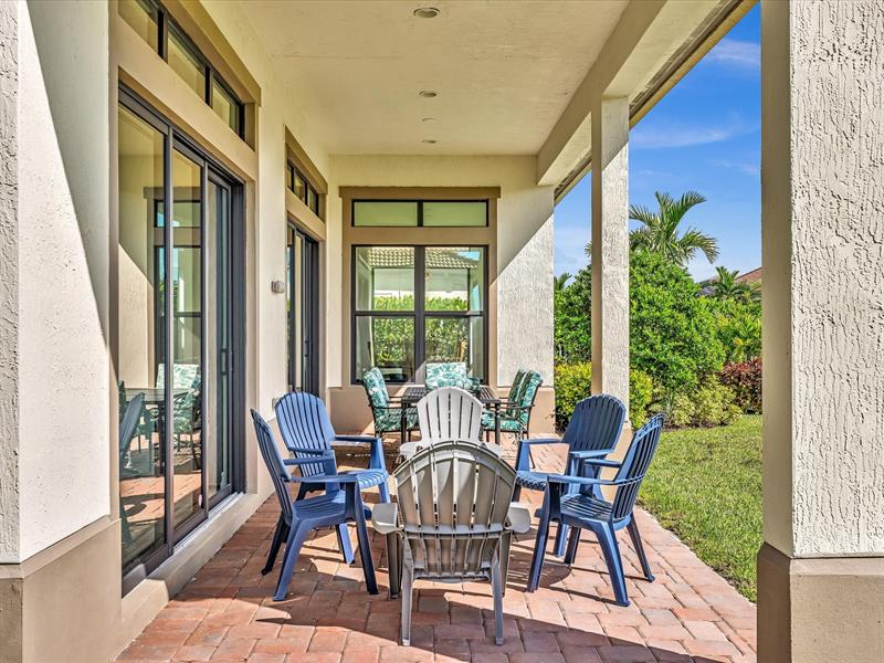 Image 33 of 98 For 8928 Bastille Cir