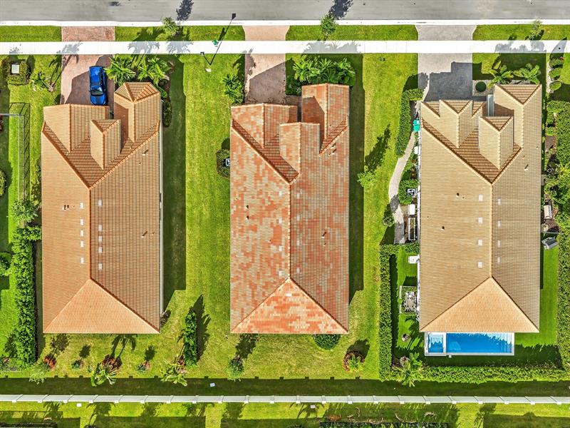 Image 64 of 98 For 8928 Bastille Cir