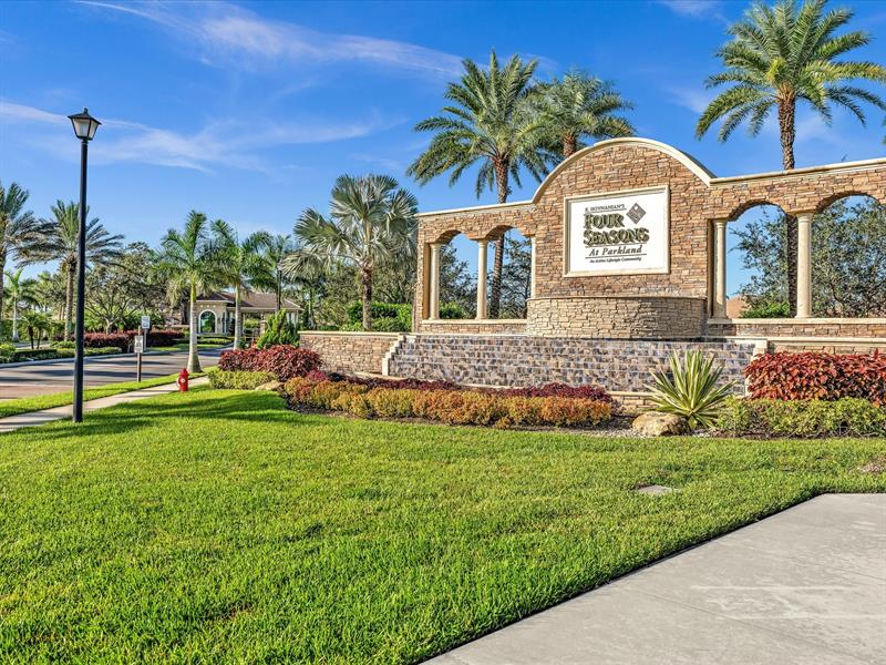 Image 89 of 98 For 8928 Bastille Cir