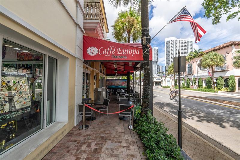 Image 34 of 38 For 1000 4th St  311