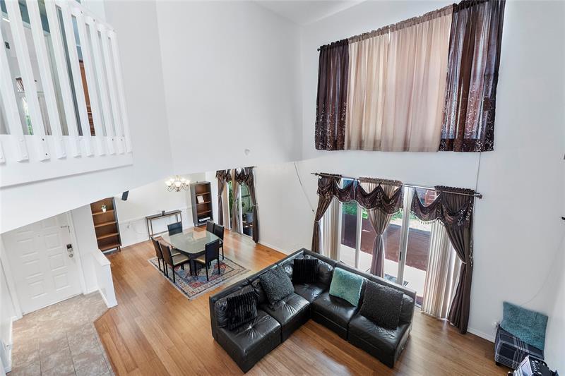 Image 15 of 57 For 11180 46th Dr