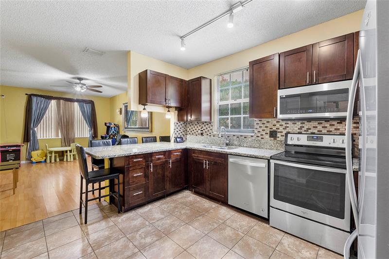 Image 17 of 57 For 11180 46th Dr