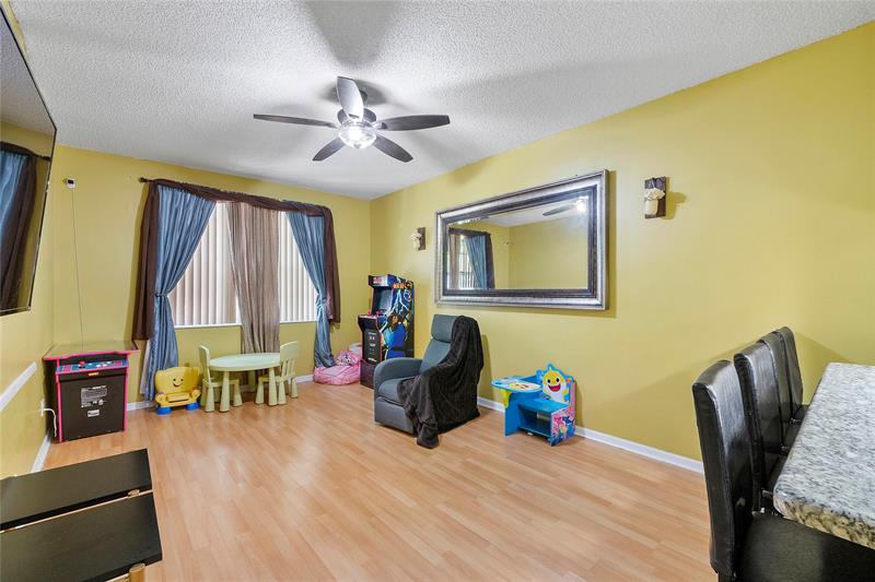 Image 21 of 57 For 11180 46th Dr