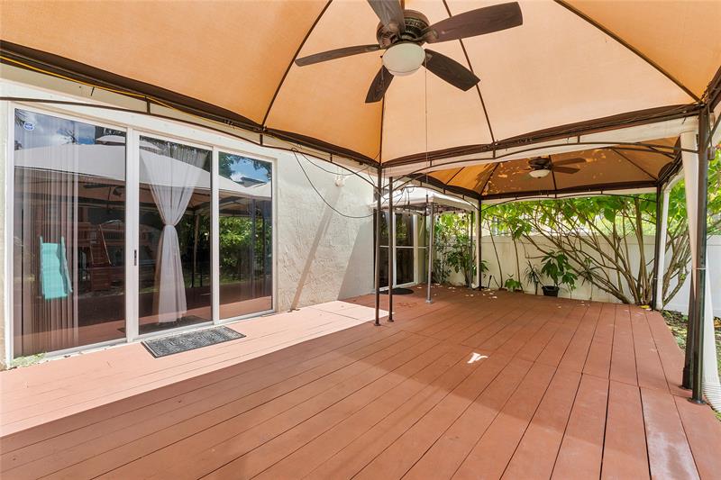 Image 28 of 57 For 11180 46th Dr