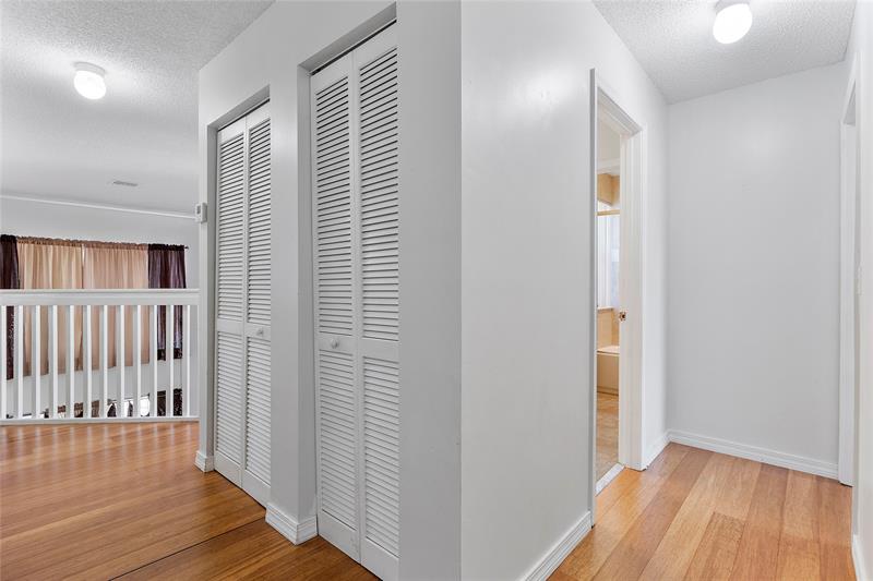 Image 43 of 57 For 11180 46th Dr