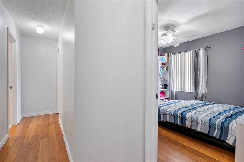 Image 44 of 57 For 11180 46th Dr