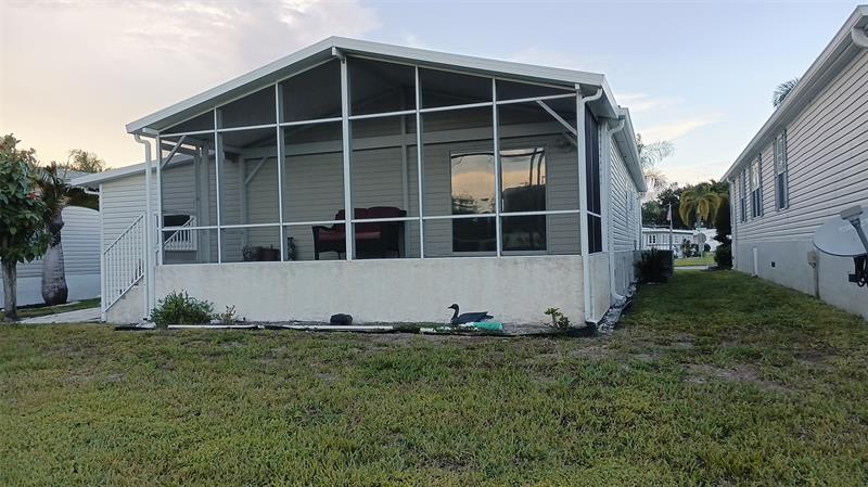 Image 11 of 48 For 8204 South St