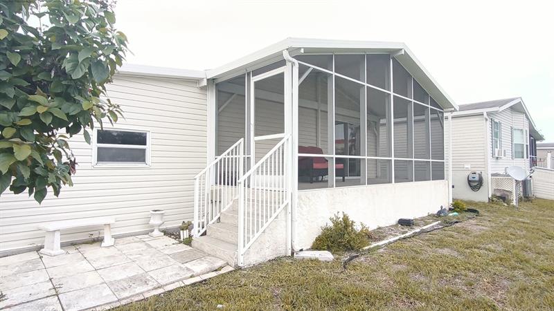 Image 12 of 48 For 8204 South St