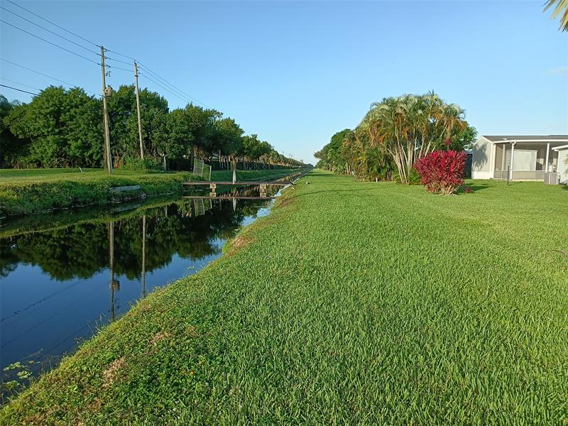 Image 13 of 48 For 8204 South St