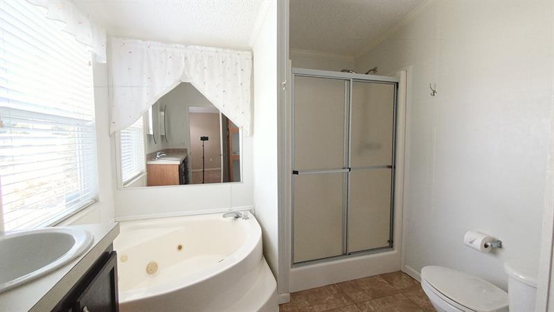 Image 30 of 48 For 8204 South St