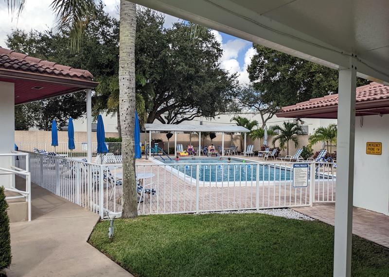 Image 42 of 48 For 8204 South St