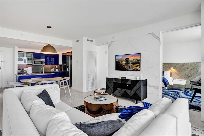 Image 20 of 30 For 3101 Bayshore  1806