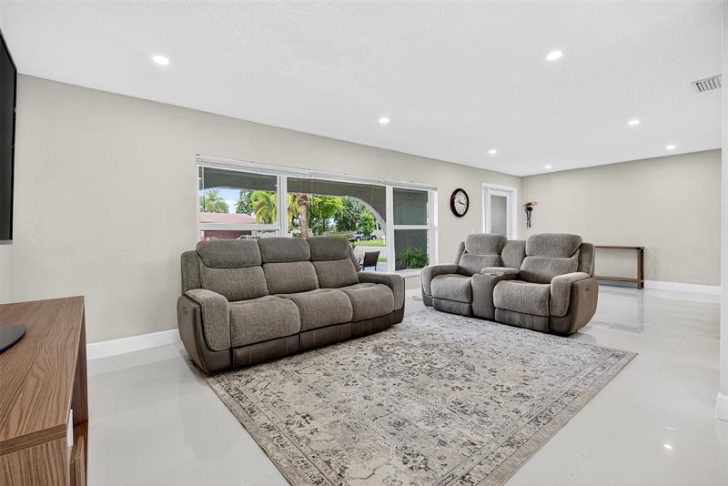Image 17 of 48 For 8800 5th St  